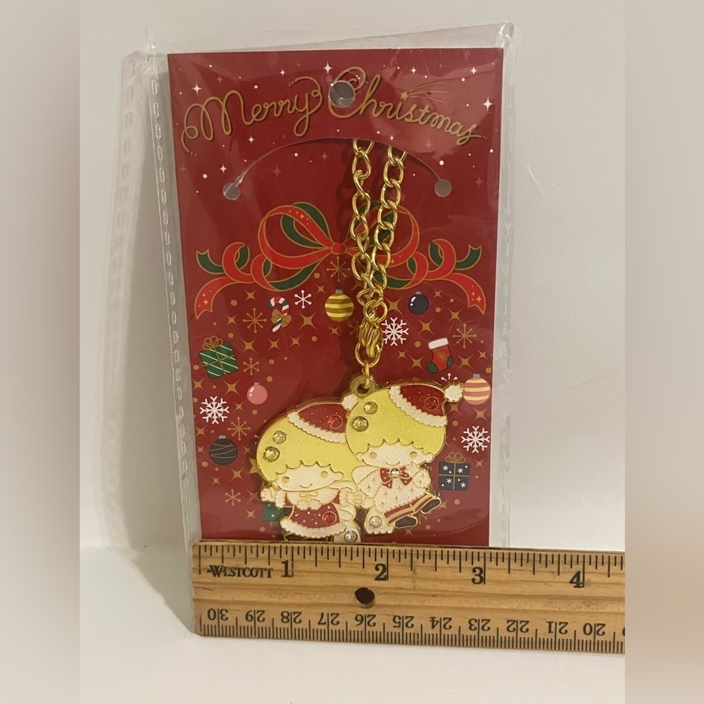 2023 Little Twin Stars Kiki and Lala Christmas Charm - Picture 5 of 5